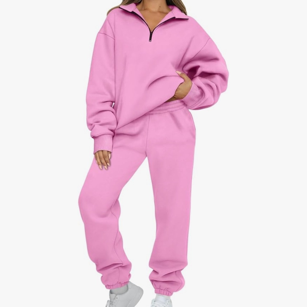 Hoodie and sweatpants set